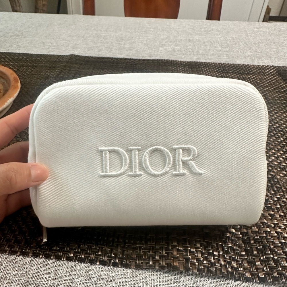Dior Beauty Pouch + Samples Products